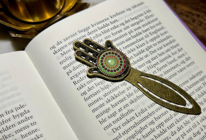 Hovedbilde Bokmerke Hamsa hånd mønstret grønn/brun